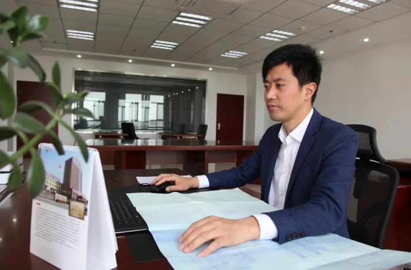 海安名匠丨江蘇鵬飛集團股份有限公司設(shè)計中心主任，高級工程師、高級技師李曉平